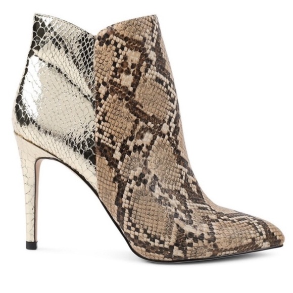 BCBGENERATION GOLD SNAKE SKIN BOOTS -8.  Slight scratch on right heel (last pic) - Picture 1 of 7